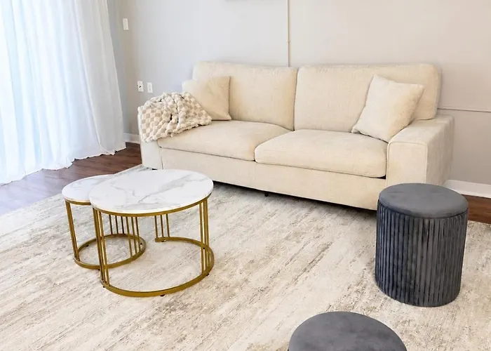 Apartment Spacious 1 Bedroom Downtown View Near River Experiences